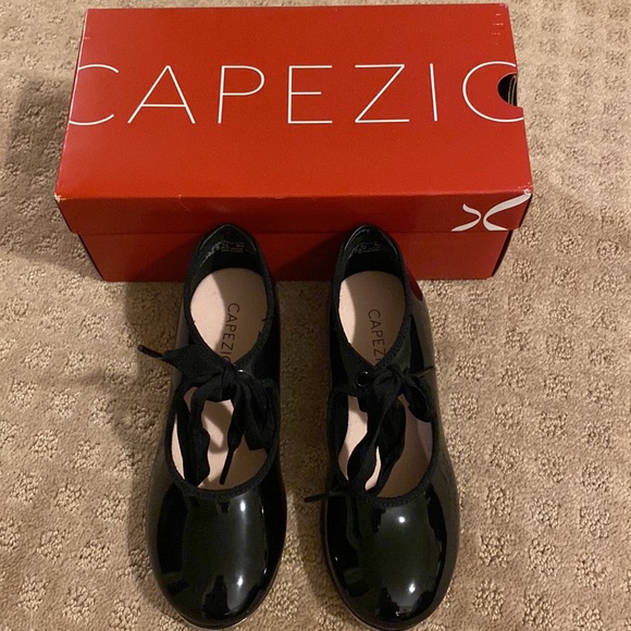 Capezio Junior Tyette Tap Shoe *NEW WITH BOX* Child 13.5 - Picture 2 of 9